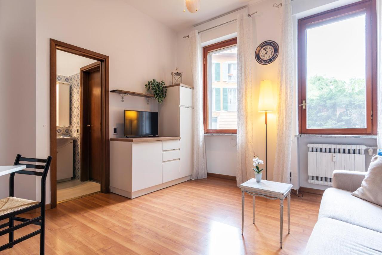 Casa Blu Flexyrent Apartment Wifi - No Ac Milán Exteriér fotografie